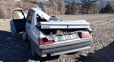 Mersin'de Şarampole Yuvarlanan Otomobilin Sürücüsü Ağır Yaralandı