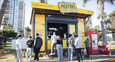 Büyükşehir, Lezzet Kiokslarıyla Damakları Şenlendirmeye Devam Ediyor