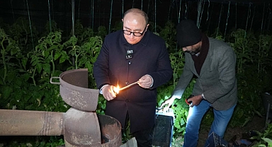Erdemli Belediyesi Zirai Don Nöbetindeki Çiftçilerin Yanında