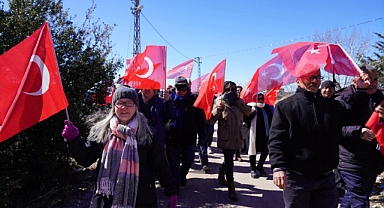 Toroslar'ın Zirvesi'nde 105 Yıl Sonra Milli Mücadele Ruhuyla Yürüdüler