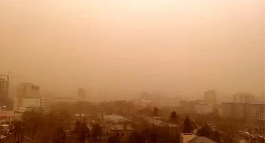 Moğolistan'da Şiddetli Rüzgar ve Sarı Toz Fırtınası Uyarısı