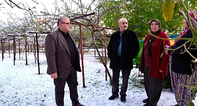 Erdemli Belediyesi Ekipleri Dolu Yağışı Sonrası Sahada