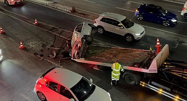 Küçükçekmece'de takla atan otomobilin sürücüsü yaralandı