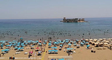 Mersin Plajlarında Kurban Bayramı Yoğunluğu