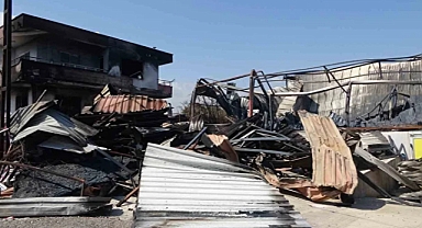 25 yıllık emek kundaklamayla kül oldu: En mutlu günlerini komşu zehire çevirmiş