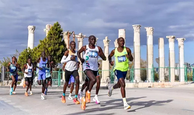 7. Uluslararası Mersin Maratonu 30 ülkeden sporcu katılımıyla 14 Aralık'ta koşulacak.