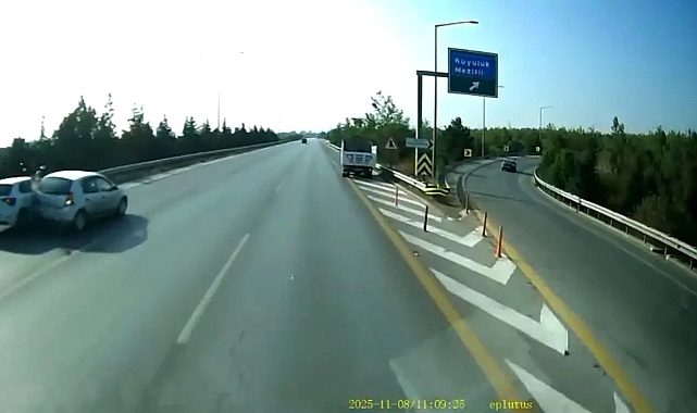 Mezitli'de Otobanda Trafik Kazası: Yaralanan Yok