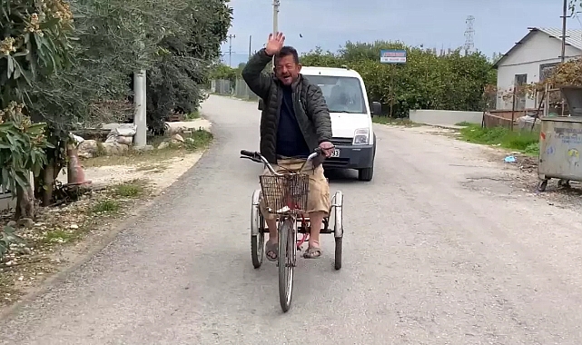 Erdemli'de Engellinin 20 bin TL'lik cezasını ödeyerek gönüllere dokundular