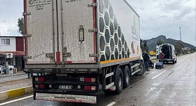 Bozyazı ilçesinde kamyonun çarptığı yaya yaralandı