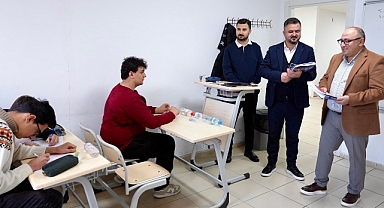 Erdemli'de Eğitime Büyük Destek: Başkan Mustafa Kara Öğrencileri Yalnız Bırakmadı