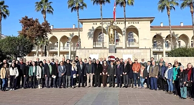 Mersin'de 10 Ocak Çalışan Gazeteciler Günü kutlandı