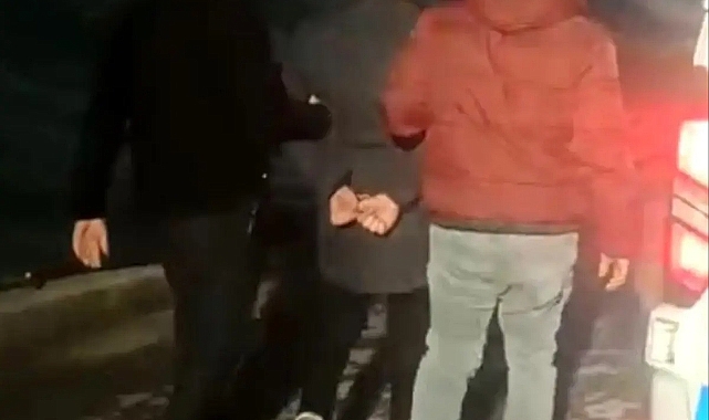 Mersin'de trafikte tartışma tutuklama ile bitti: Sopalı alkollü sürücünün ehliyeti alındı, 14 bin TL de ceza kesildi